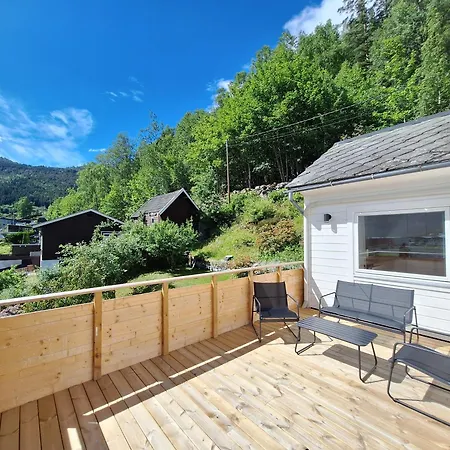 Hus I Stryn